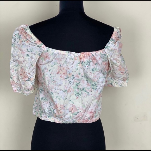Floral off Shoulder Top - Picture 3 of 6